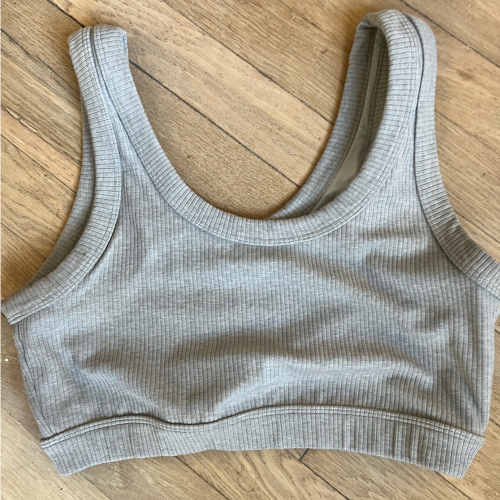 Alo Yoga Ribbed Wellness Bra Gray - Size L